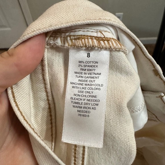 a.n.a Women's 8 High-Rise Straight Leg Jeans Neutral Wash Denim Everyday Casual‎ - Picture 5 of 9